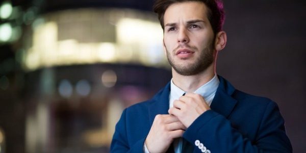 7 Cara Agar Disegani Orang, Biar Anda Dihormati Orang Lain